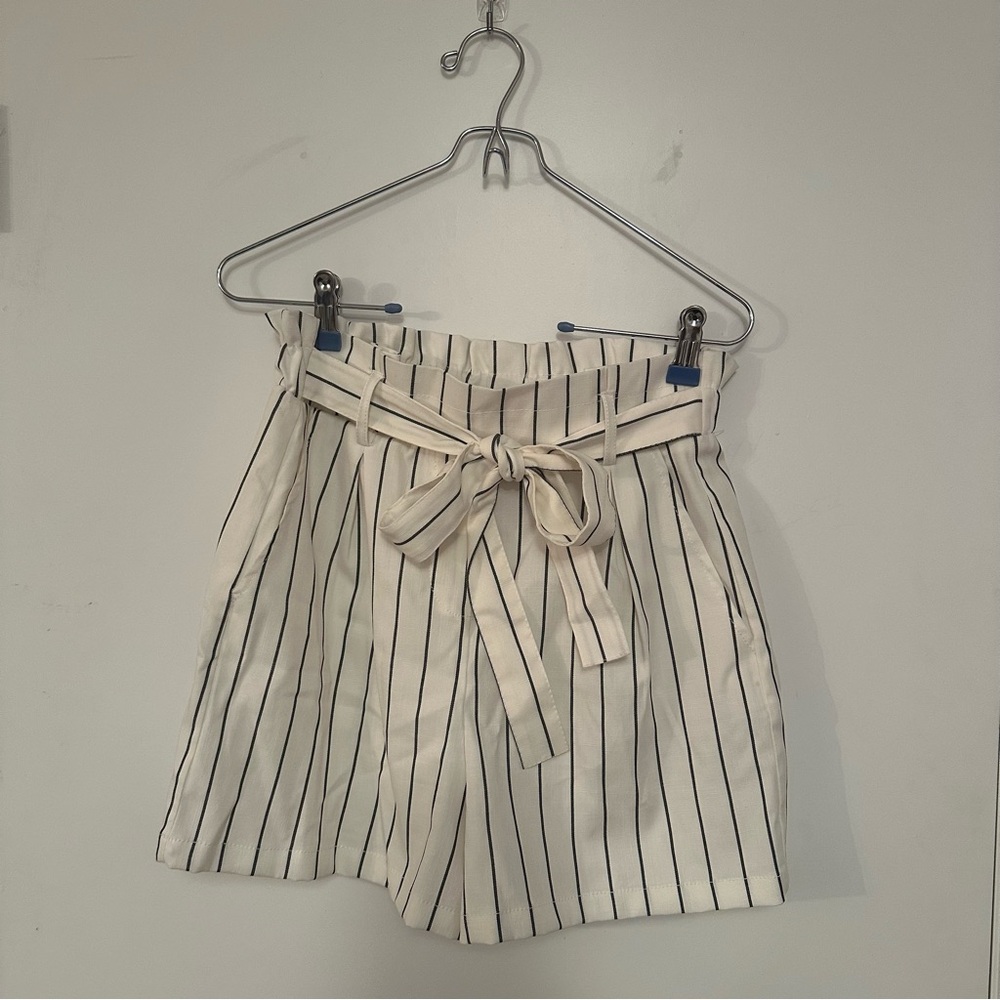 Bershka High Waist Striped Cream Shorts